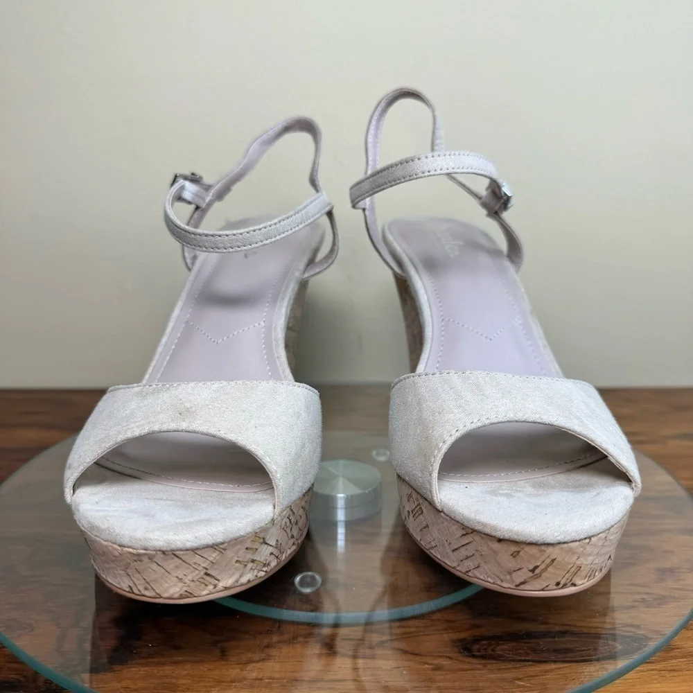 Charles By Charles David Lambert Sandals in Nude